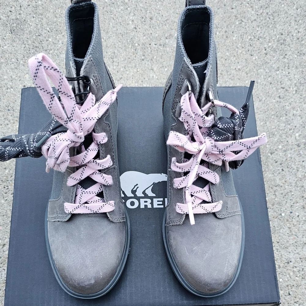 Sorel Evie Ankle lace Waterproof boots women's size 9